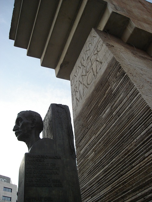 Francesc Macià was known as l'avi (the grandfather) of Catalonia